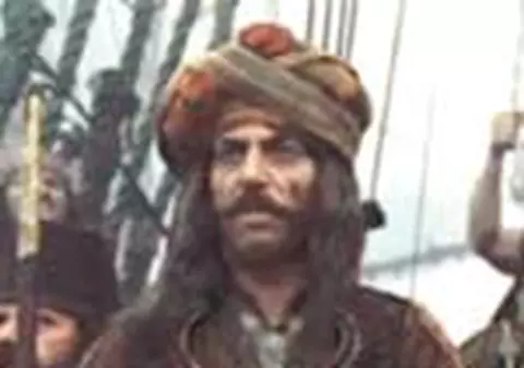 Marcel Iures, capitan de corsari