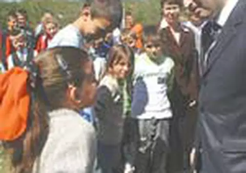 'Domnule ministru, eu vreau sa ma fac manelista'