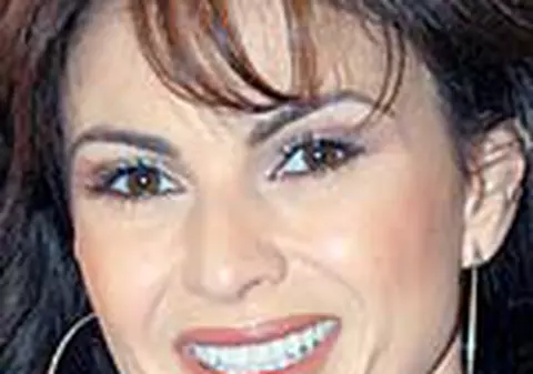 Ramona Badescu, mama lui Peter Pan