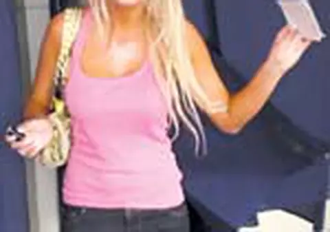 'I-am spus DA lui Base'