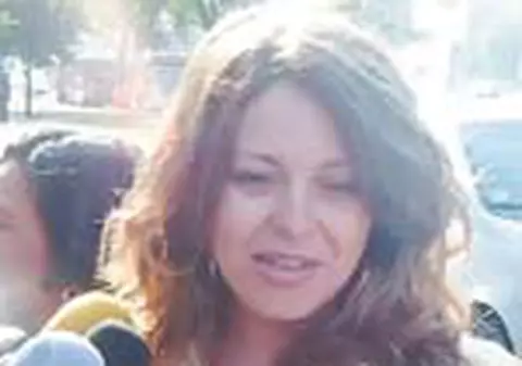 'Ma simteam singura!'