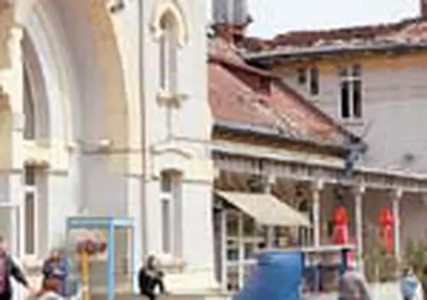 'Ardea ca un furnal'