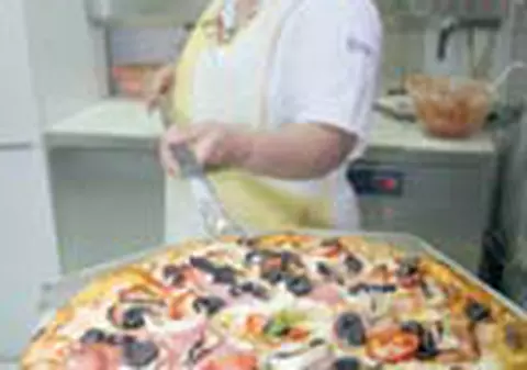 Pizza dupa o reteta a lui Mutu 