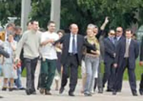 Ieri si-au spus 'La multi ani!'