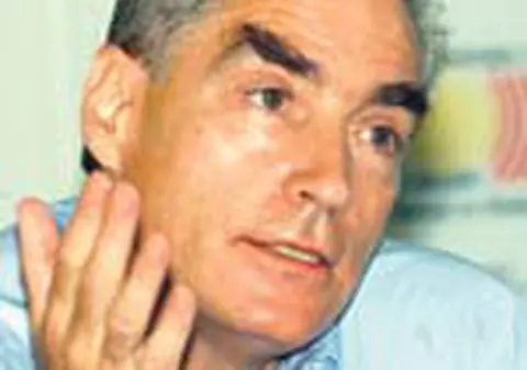 'Imi voi scrie biografia'