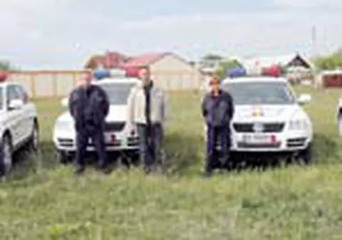 Politistii si-au 'tras' masini de lux