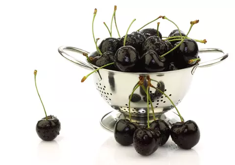 Cireșele amare, fructele-minune ale lunii, perfecte pentru organism
