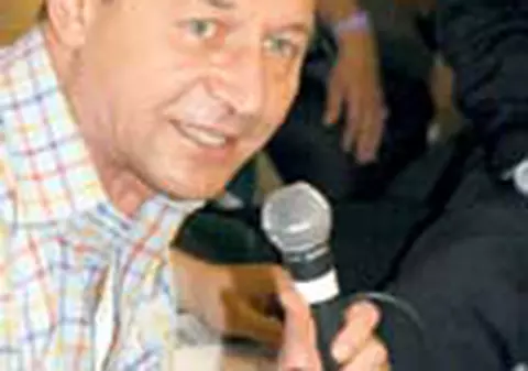 Basescu sparge boxele