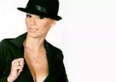 Catrinel Sandu 'a luat' 3 kg in America