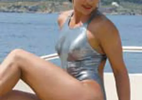 'Isi va bate joc de tine'