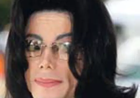 Michael e pe moarte?