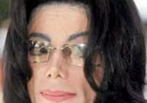 Iata cele mai urate vedete!