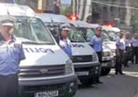 Laboratoare pe patru roti