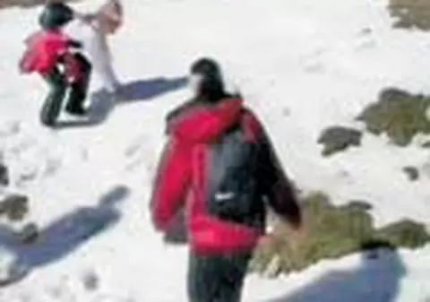 In weekend, vreme rece si zapada la munte