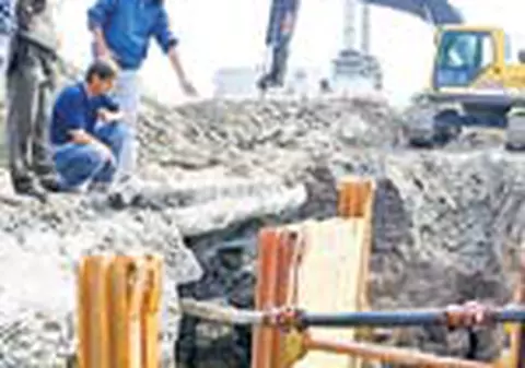 Muncitorul ranit a decedat ieri