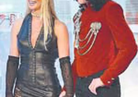 'Ciudatul asta e tatal perfect!'