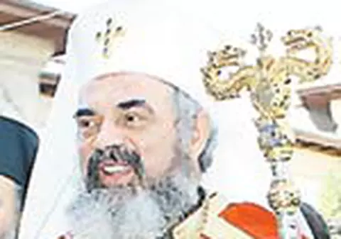 Preotii vor avea lefuri mai mari