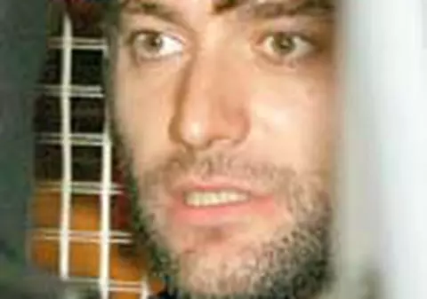 Petru Nica si-a pregatit 'evadarea' din arest