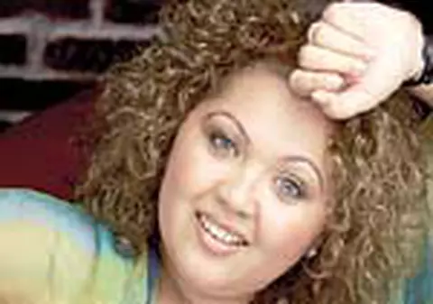 Minodora si-a luat vila langa Bucuresti