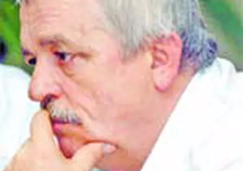 Carnatii lui Remes au ajuns in presa straina