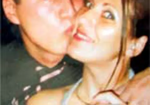 Elodia: 'Animalule! Boule ce esti!'