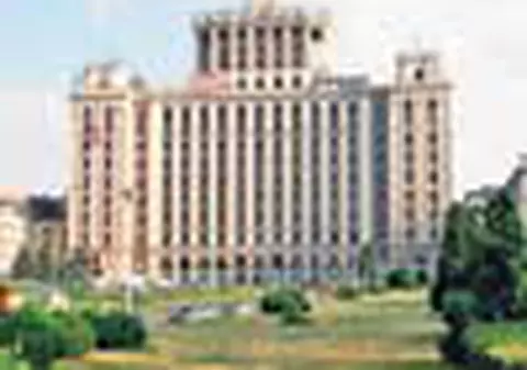 Un nou monument în București! Cui îi este dedicat