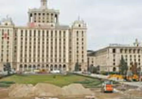 Piata Presei, in santier