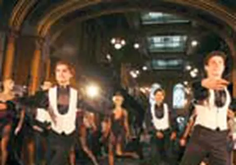 S-au distrat ca acum 100 de ani 