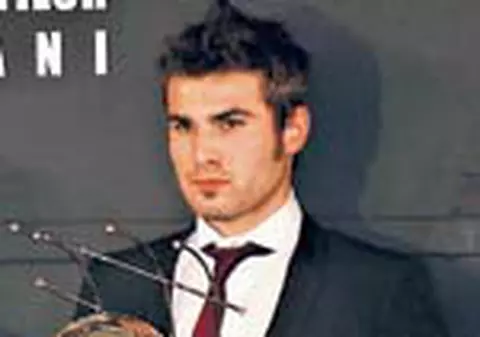 Mutu, premiat si de italieni