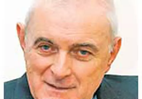 De Craciun, romanii au 'spart' 900 de milioane euro