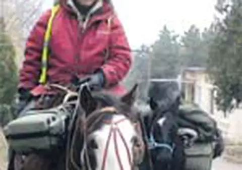 Face ocolul lumii pe cal