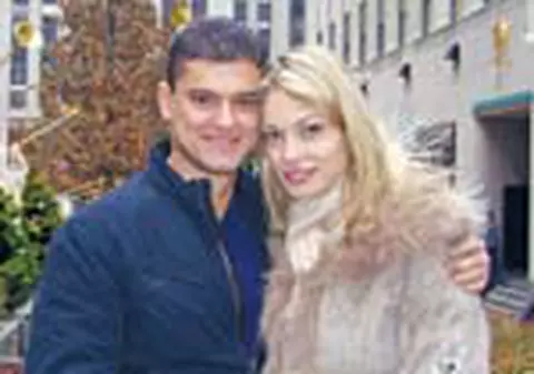 Boureanu isi ia casa la New York