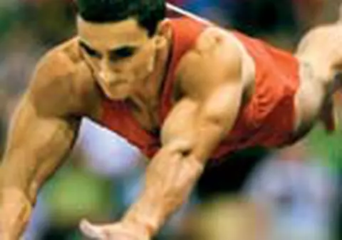 Zdruncinat de ghinioane