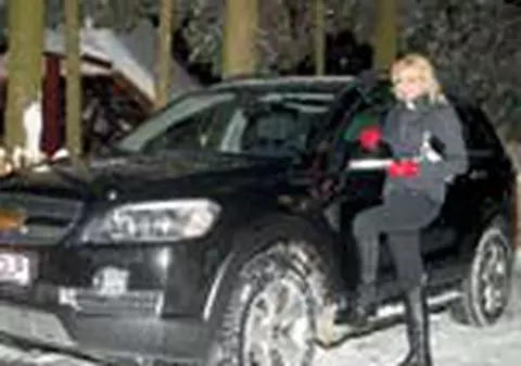 Iulia Vantur si-a schimbat autoturismul