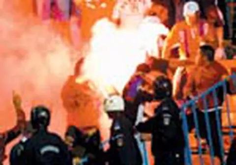 Ei sunt 'fiarele' din tribune