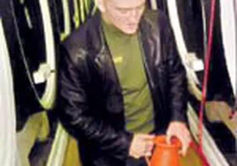 Catalin Morosanu a inceput maratonul bauturii!