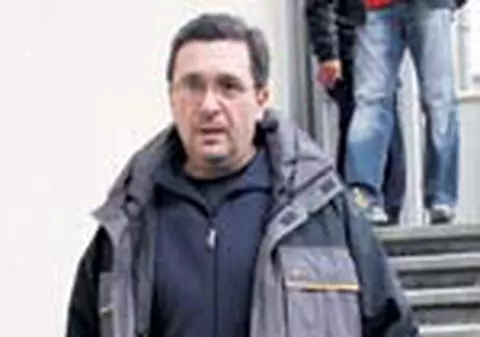 I-au vazut pe cei dragi cazand de la etaj