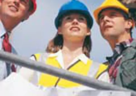 Ingineri in Cehia cu 2.100 euro pe luna 