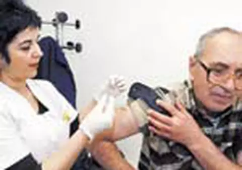 Vaccinul antirabic se face gratuit