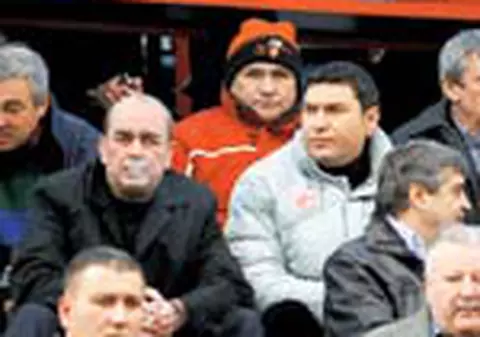 Netoiu il acuza pe presedintele Badea de haosul de la echipa