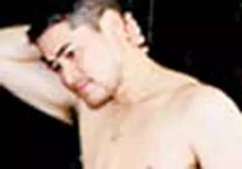 E insarcinat in 6 luni!