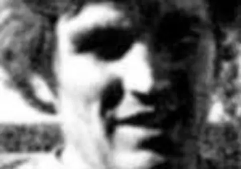 Un roman a salvat din foc doi italieni