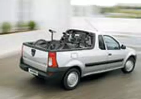 Dacia si-a tras 'papuci' noi