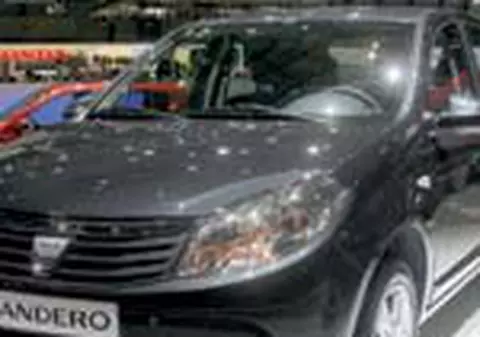 Iata noua Dacia Sandero!