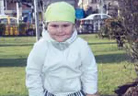 Daria a uitat ca a cazut de la etaj