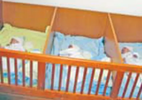 Tripletii au ajuns acasa