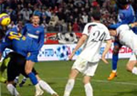 Arbitri pentru granzi