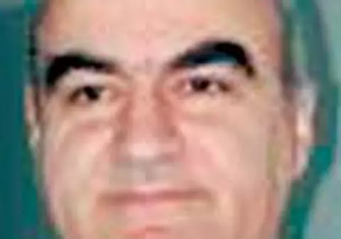 El  a operat de apendicita un copil sanatos