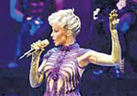 Asa o s-o vedeti pe Kylie Minogue la Bucuresti 