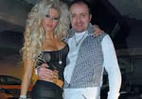 Costi, clip cu fetele de la Playboy Bulgaria